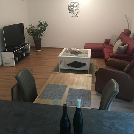 Peter'S Ferienwohnung Im Souterrain Neuried  Εξωτερικό φωτογραφία